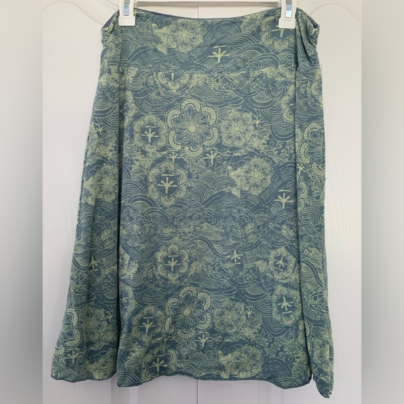 Reversible Fun Print Skirt - Picture 1 of 1